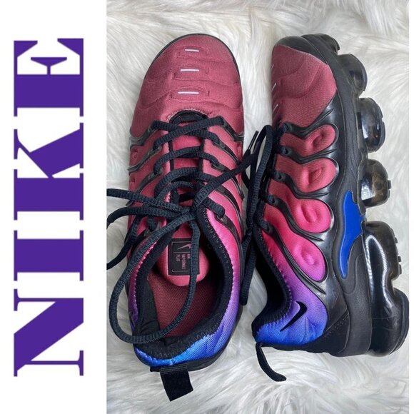 NIKE AIR Vapormax Plus Women’s Racer Blue Hyper Red Violet, Size 7 - Picture 2 of 12